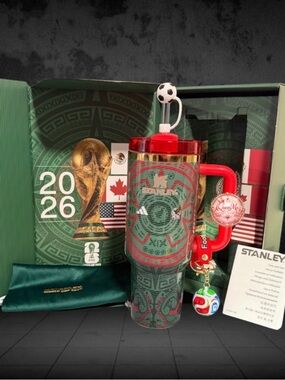World Cup Mexico 2026 40 oz Tumbler - Green & Red